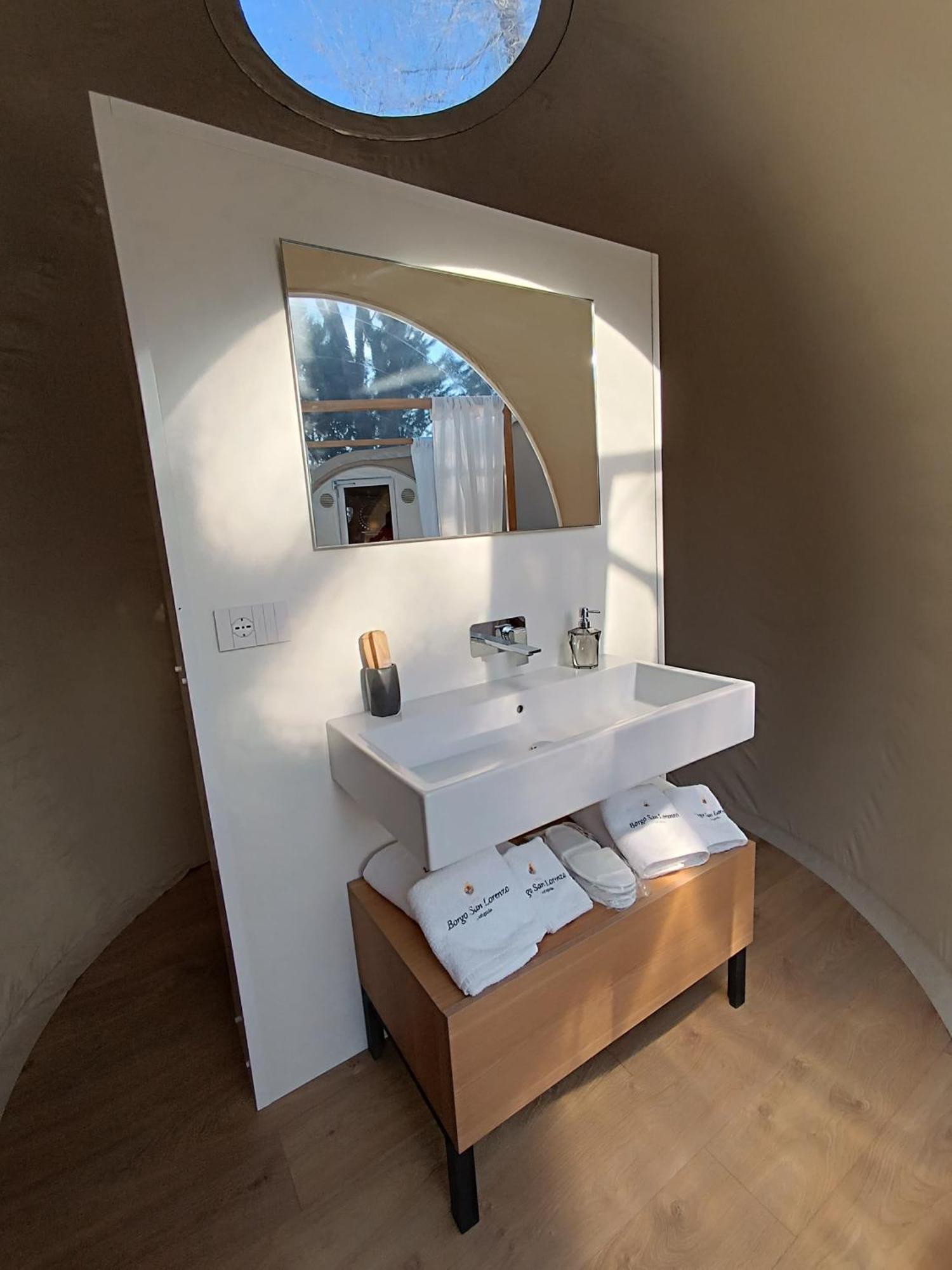Bubble Room Puglia Villa Bautier Bubblenights Черіньола Екстер'єр фото